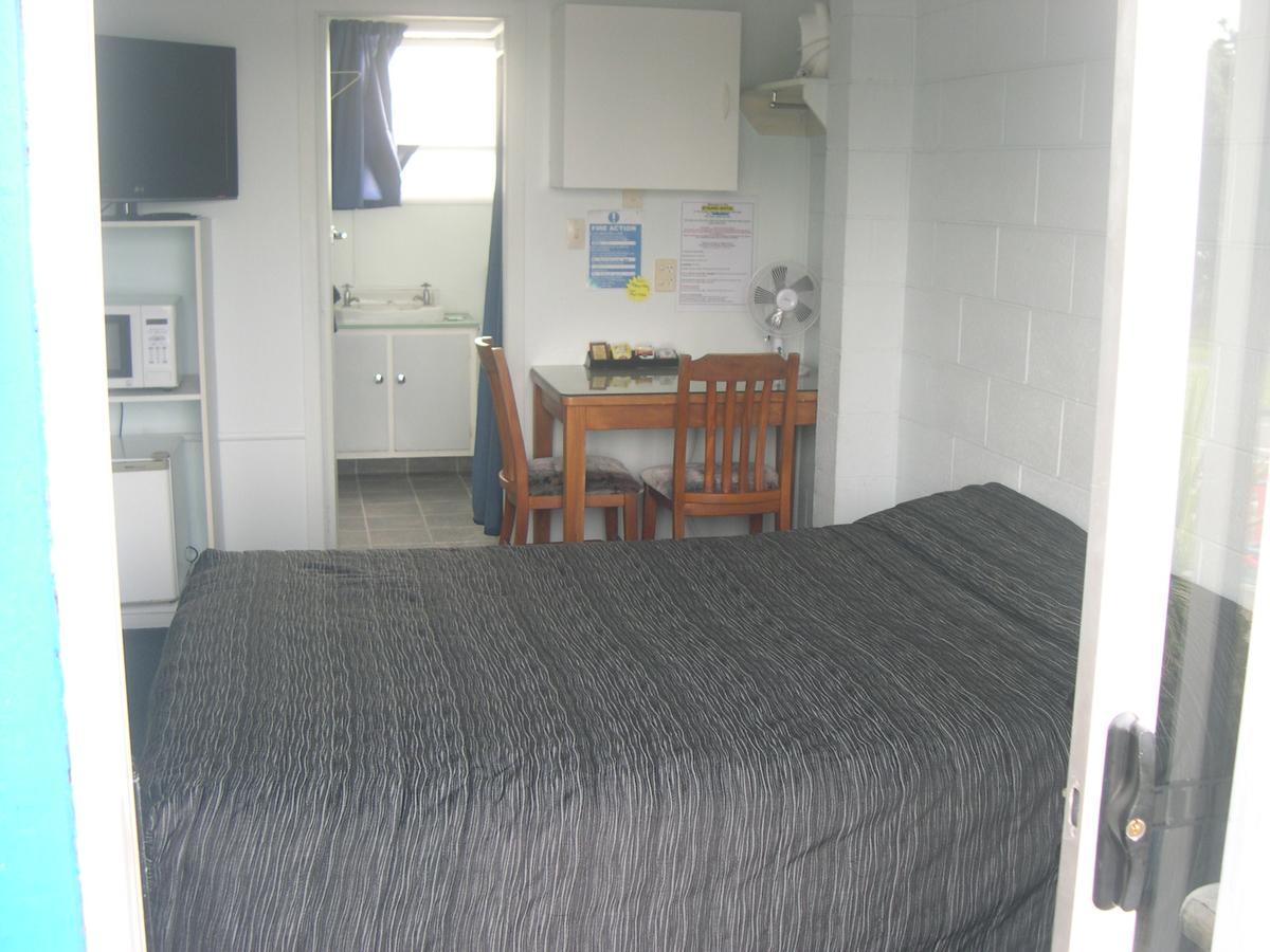 Strand Motel Tauranga Bagian luar foto